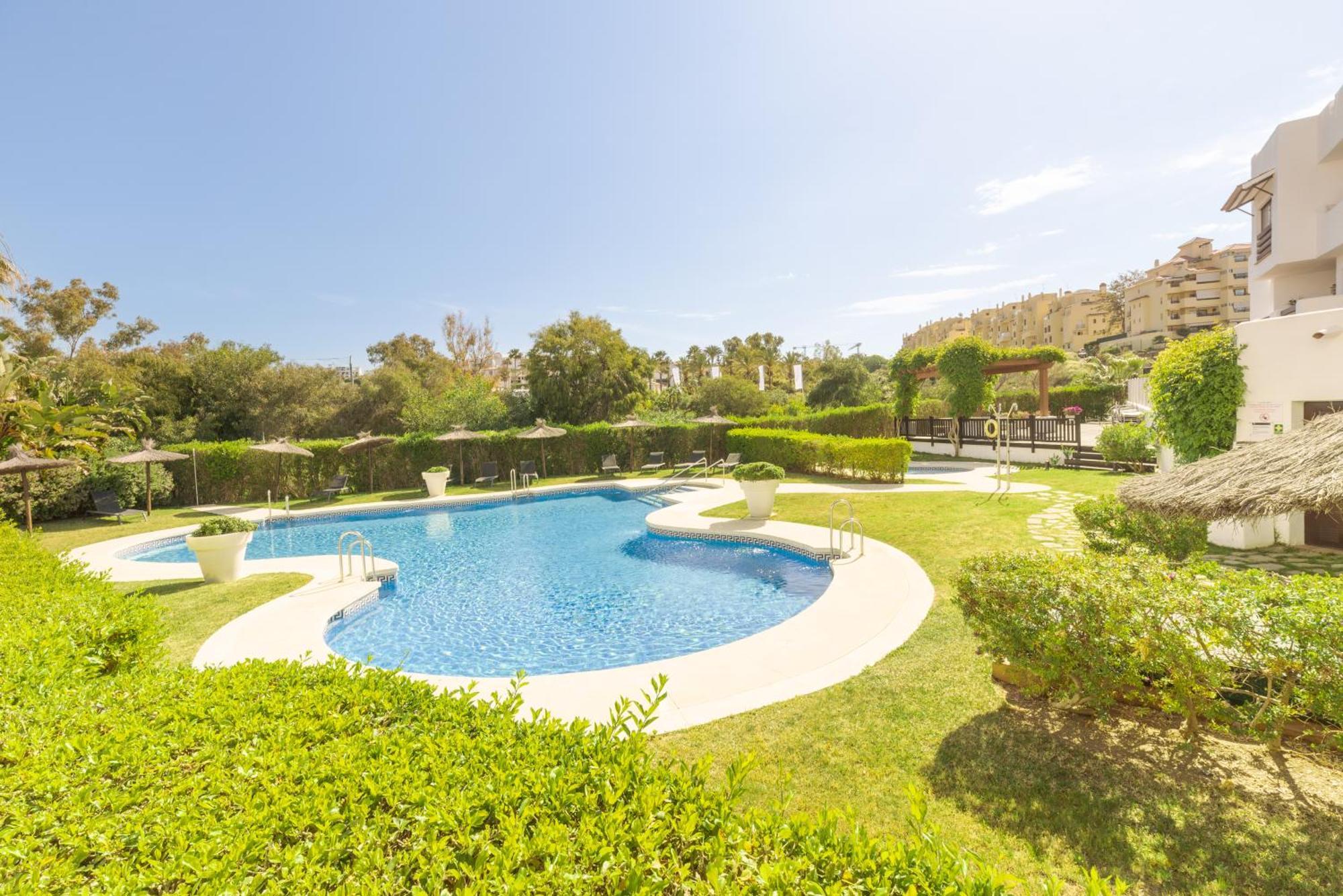 Full Apartment With Private Pool Estepona Dış mekan fotoğraf